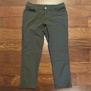 Men’s Green ABC Lululemon pant